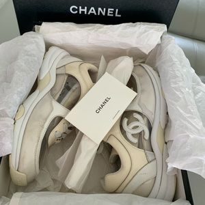 Chanel sneakers white transparent 37.5